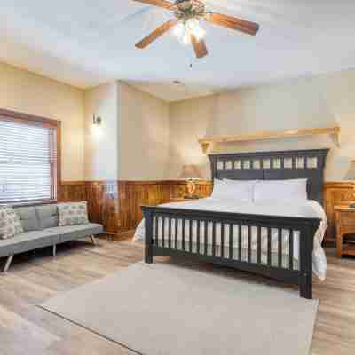 Alpine Mountain Lodge by AvantStay Rooms