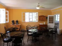 Harlem B & B Hotels in Dover