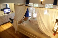 Hotel Henry Morgan All Inclusive Hotels in West Bay