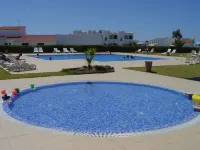 Quinta Das Figueirinhas & Quintinha Village - Beach