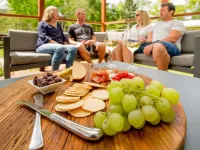 Bright Riverside Holiday Park Hotels in Bright