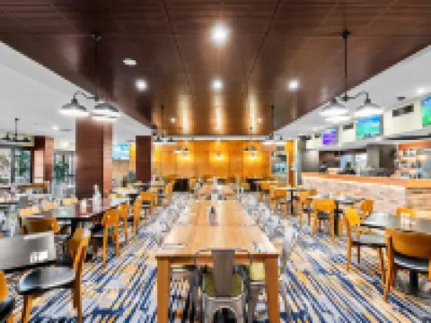 Morayfield Tavern Hotels in Caboolture