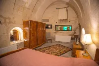 Pietra Cave Suites Hotels in Mustafapasa Koyu