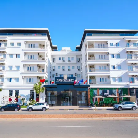 Great Holiday Apart-Hotel & Penthouse