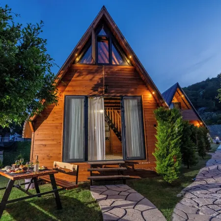 Karaoz Sapphire Bungalows