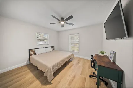 Mediterranean Oasis! Pool, Game Room & Lounging Отели в г. Лейк-Магдалин