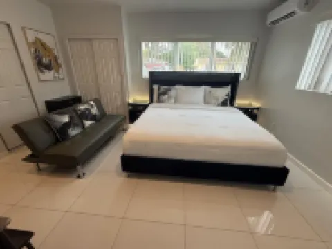 Private Paradise in Miami !!Brand new apartmentGreat locationFamily friendly Hotels in Miami Gardens