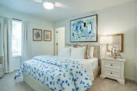 Experience Modern Elegance: Luxurious Tallahassee Condo with Premier Amenities