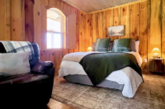 Beautiful Cabin 8 minutes from The Crater of Diamonds