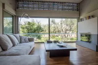 Studio Rio Unique Space with Garden and Garage - شرفة