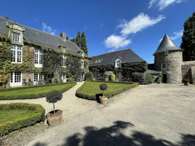 Manoir de la Bégaudière Hotels in Epiniac