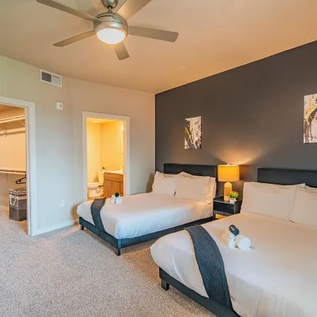 Rove Living/KB - V on Broadway
