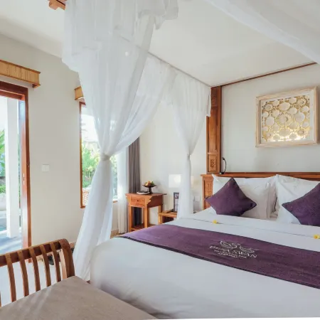 Desa Swan Villas & Spa, Keramas Отели рядом с достопримечательностью «Пляж Леби»
