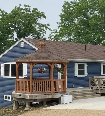 Ranch style farmhouse lodging with upper and lower bedrooms, one and half bath 톰슨 타운쉽 호텔