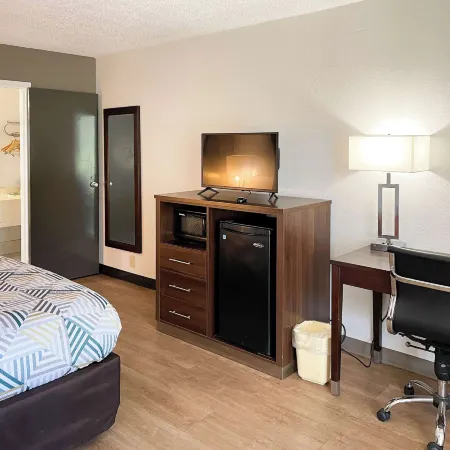 Motel 6 Opelika, Al