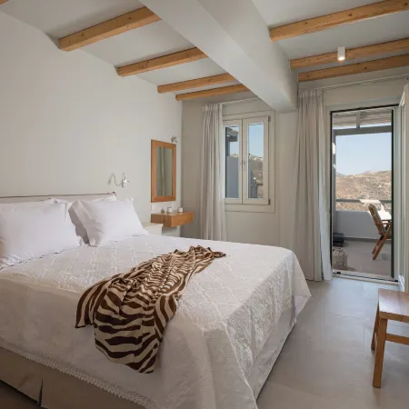 Castello Amorgos Suites
