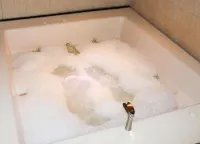 Suites Inkari - Bathtub