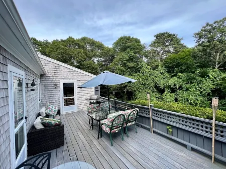 Great Location! Beaches and Indoor Waterpark Nearby! Отели рядом с достопримечательностью «Санди Нек Бич»