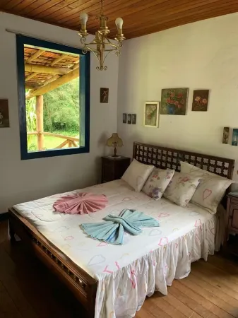 Beautiful site in Conservatória with swimming pool and barbecue area. Totally private!