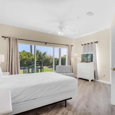 Beach Pointe 101- White Whale