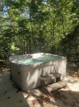 The Big Buffalo sleeps 15 with Hot Tub