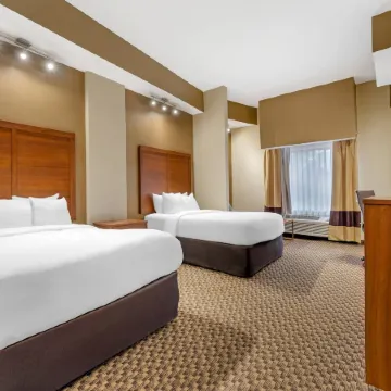 Comfort Suites