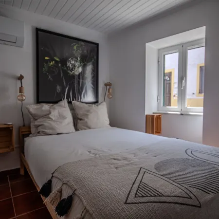 Charming House in Casal Águas de Verão with Mountain Views