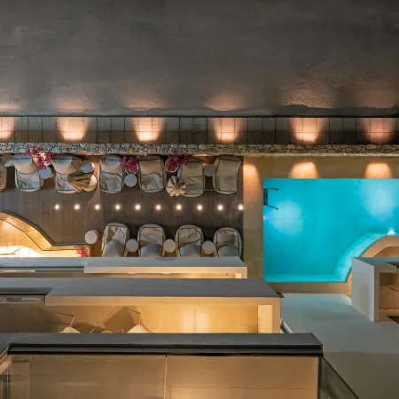 Cabana White Boutique Hotel & Suites