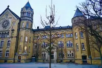 Modern apartment with WiFi in the old town (near the market square)