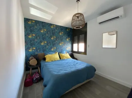 Apartment very well located On mountain view canal with mooring Отели рядом с достопримечательностью «Волнительный клуб»