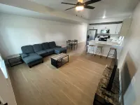 402 Spacious 3 Bedroom Townhouse