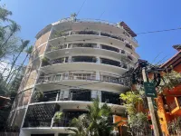 Condo in Zona Romantica