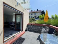Charmante 2-zimmer-wohnung mit Großer Terrasse