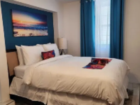 Enjoy a stylish experience at this centrally-located place. Hoteles en Parroquia de Warwick