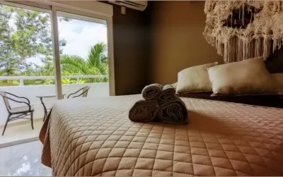 Lovely Suite, Jacuzzi&pool/wifi/ac/kitchen/balcony