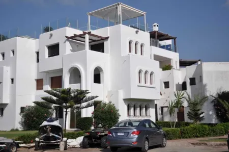 Royal Golf DeLuxe Apartment Отели рядом с достопримечательностью «Le Port d'El Jadida»