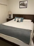 Cozy Condo minutes from RMR & Soon Cabot Pacific Golf - Kitchens