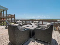 LUXURIOUS BEACH RETREAT WITH THE BEST FISHING AND OCEAN VIEWS IN ALL OF SARGENT! Hotels in Sargent