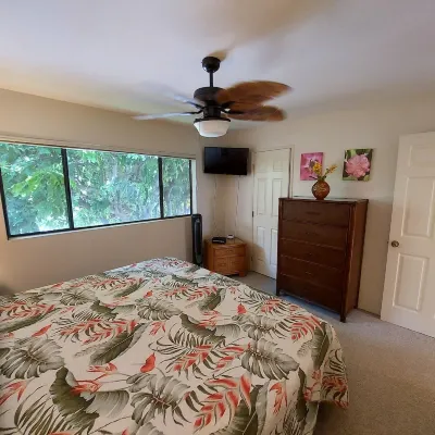 Beautiful 2nd floor, partial ocean view condo! Bathroom recently updated