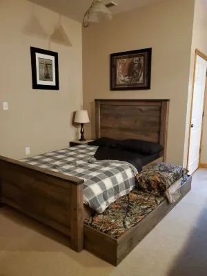 Sander Ridge - 40 wooded acres