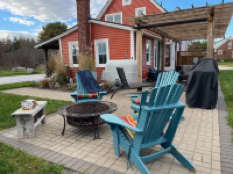Relax on the South Shore, steps from 2 beaches, ocean views & hot tub.