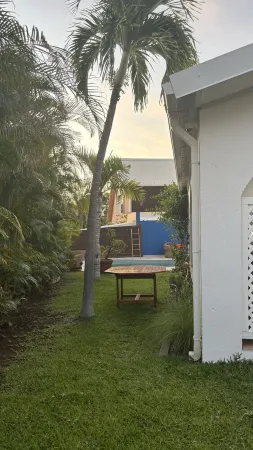 Luxueuse Villa - Jardin - Piscine - Jacuzzi 3mn du Lagon Saline les Bains