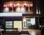 Hotel Bridge View