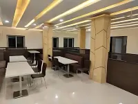 Hotel Cvr Grand Hotels in Nanded