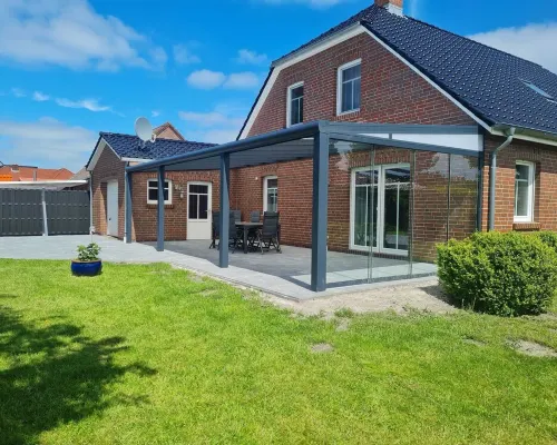Exclusive vacation home "On the North Sea" Hotele w: GroBheide