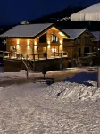 Les Coches: Chalet at the foot of the slopes with views of Mont Blanc