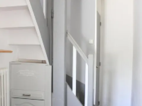Duplex apartment near TGV station and town center completely renovated Hotels in Laval