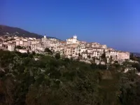 Townhome 뚜헤뜨-슈흐-루 호텔