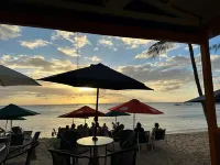 Beautiful West Coast villa, shared pool, Inc Fairmont Beachclub access for four. - Villas