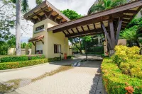 Dream Beach Stay- Spacious 3BR Condo at Playa Hermosa! Cocos & Corales!